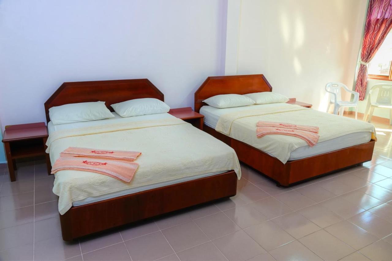 The Room Concept Homestay กัวห์ ภายนอก รูปภาพ