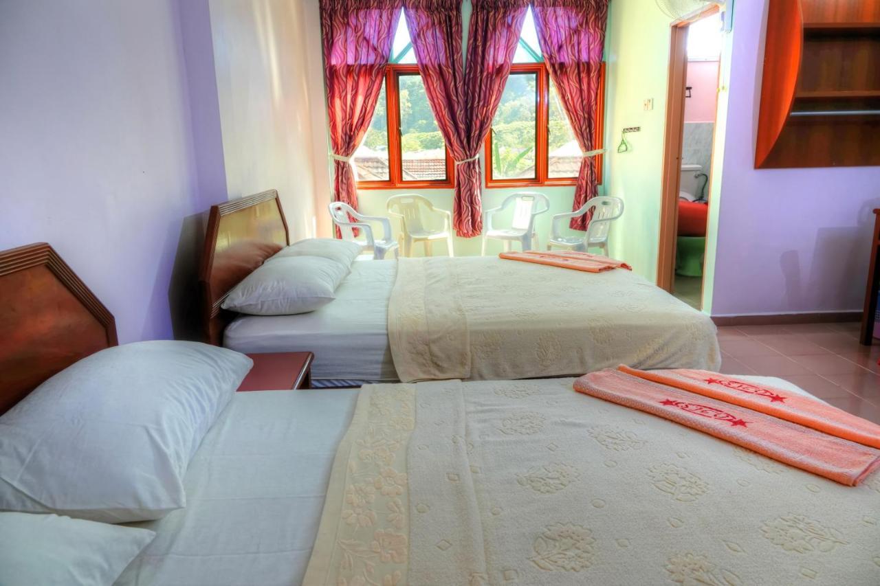 The Room Concept Homestay กัวห์ ภายนอก รูปภาพ